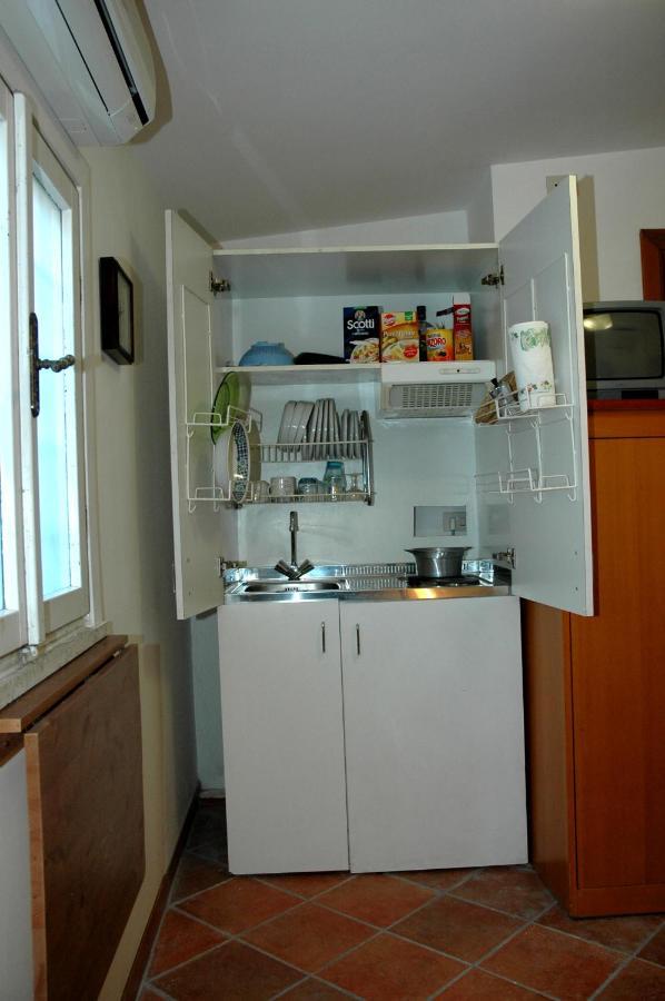 Vatican Low Cost Apartment Рим Екстериор снимка